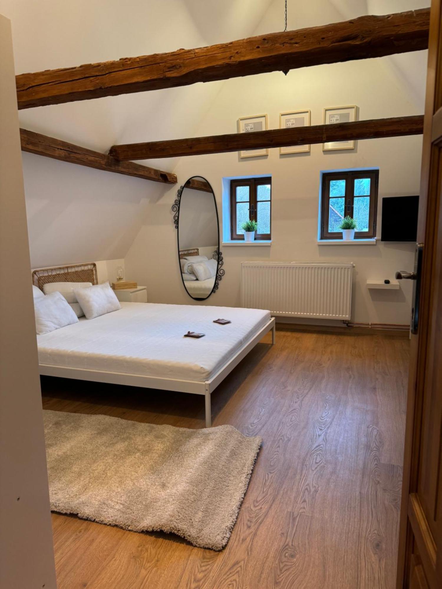 V Udoli Apartment Jablonne v Podjestedi ภายนอก รูปภาพ